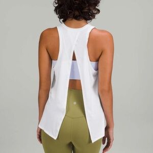 Lululemon All Tied Up Tank Top in Pale Blue size 8